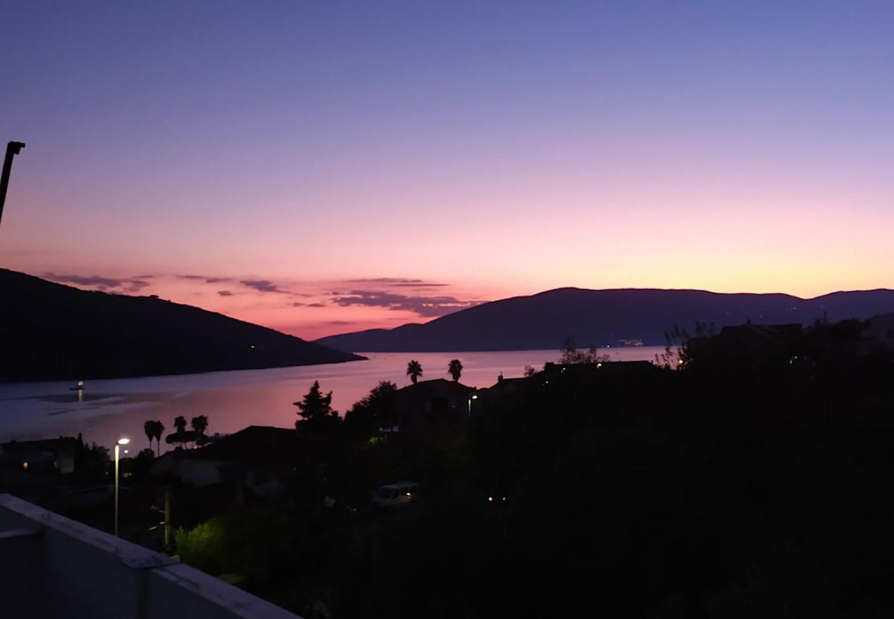 Hotel Olimpija Plus Herceg Novi Exteriör bild