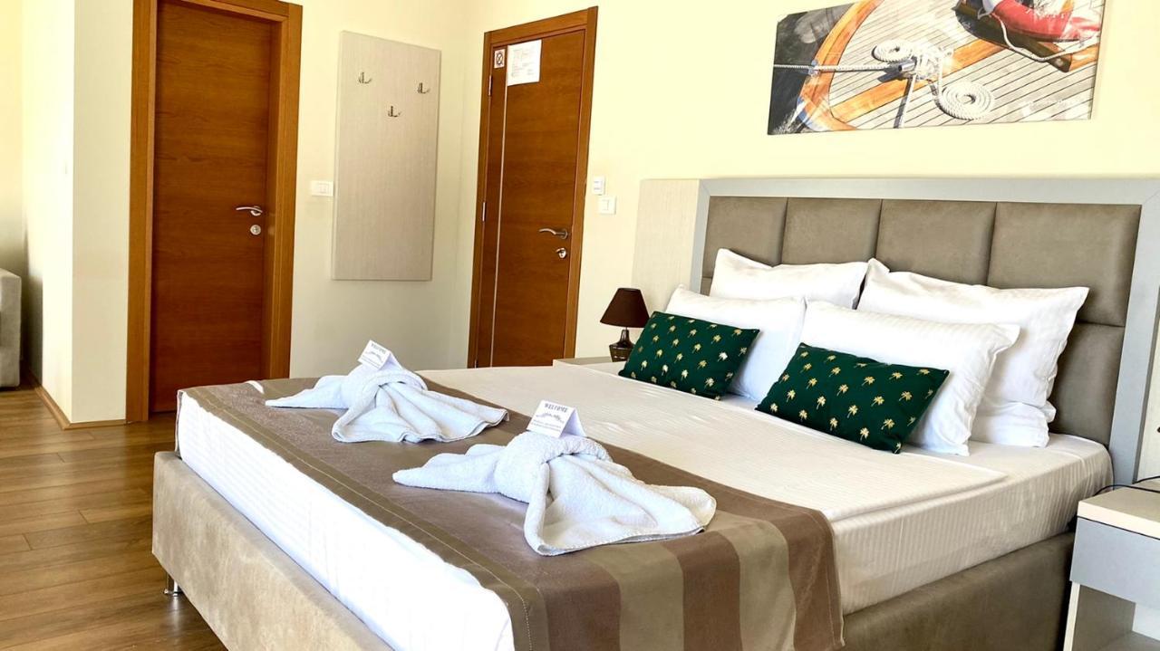 Hotel Olimpija Plus Herceg Novi Exteriör bild