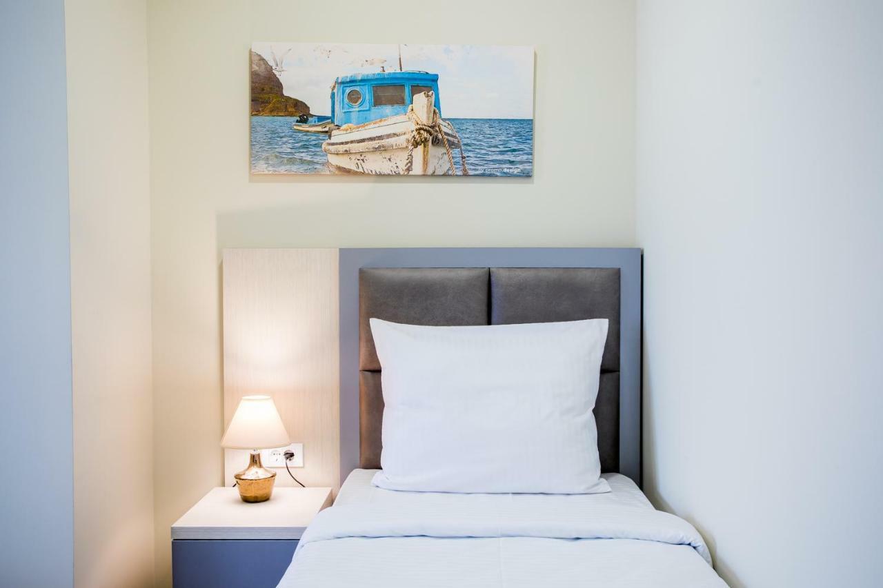 Hotel Olimpija Plus Herceg Novi Exteriör bild