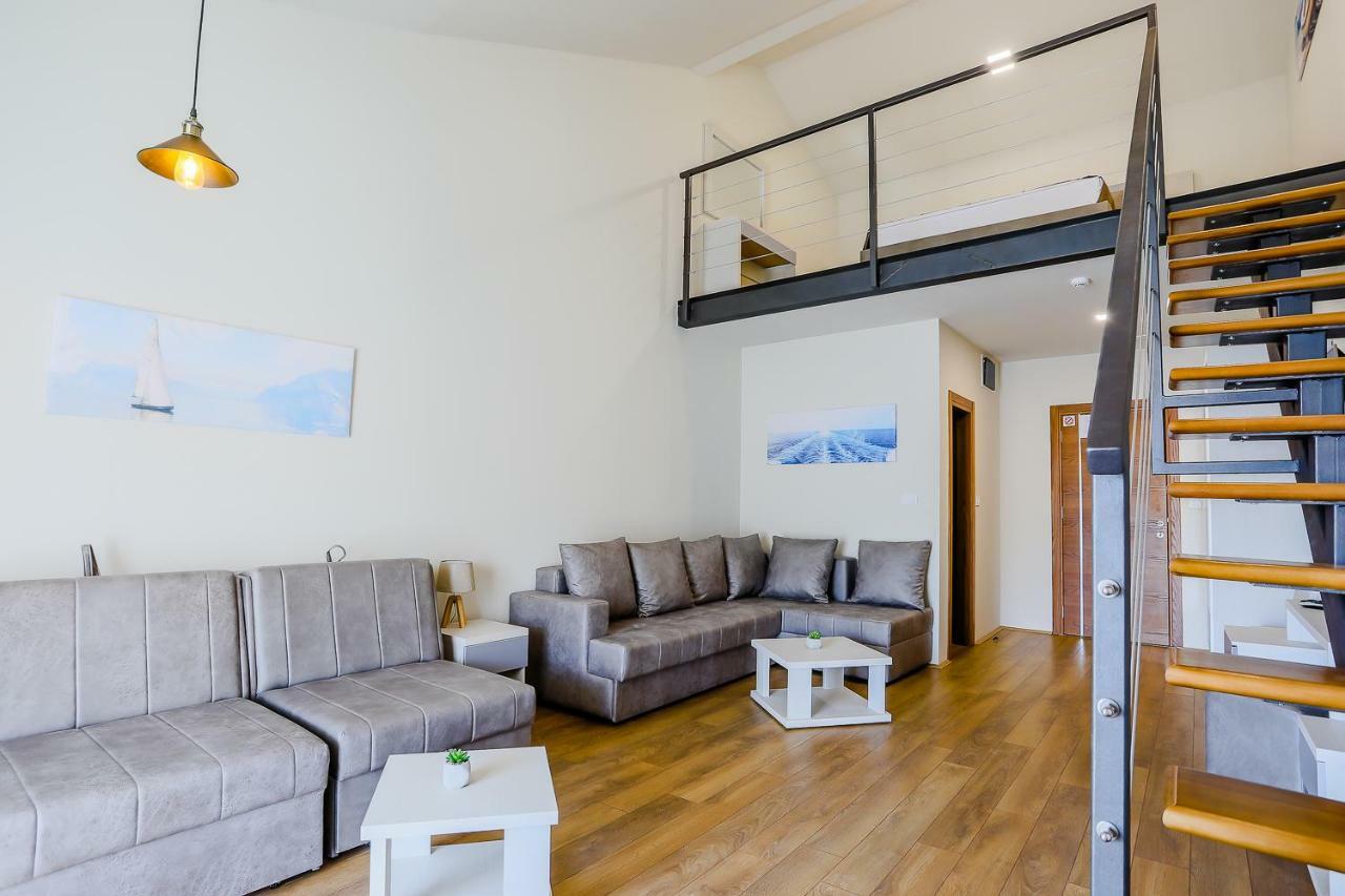 Hotel Olimpija Plus Herceg Novi Exteriör bild